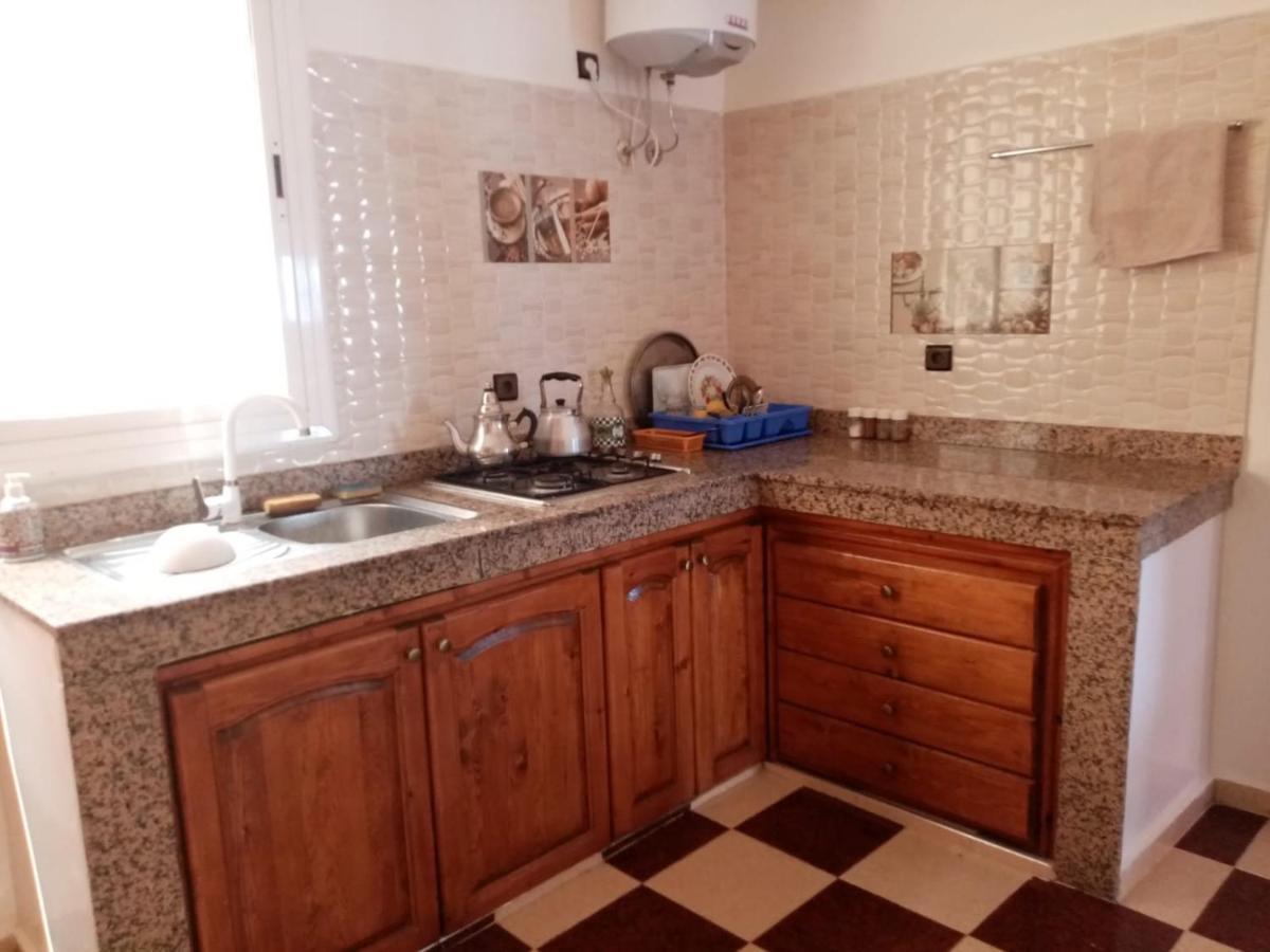 Grand Appartement à 5 mn de la plage Agadir Esterno foto