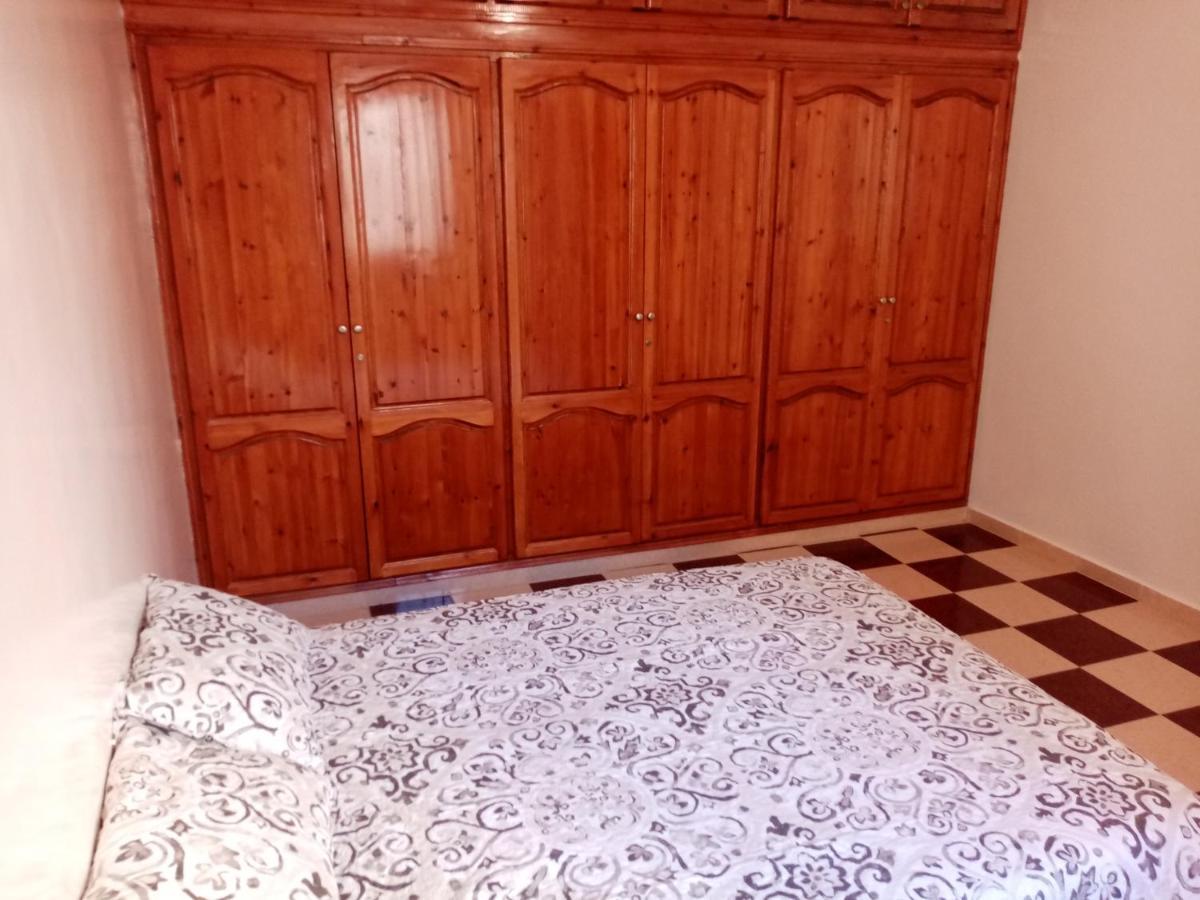 Grand Appartement à 5 mn de la plage Agadir Esterno foto